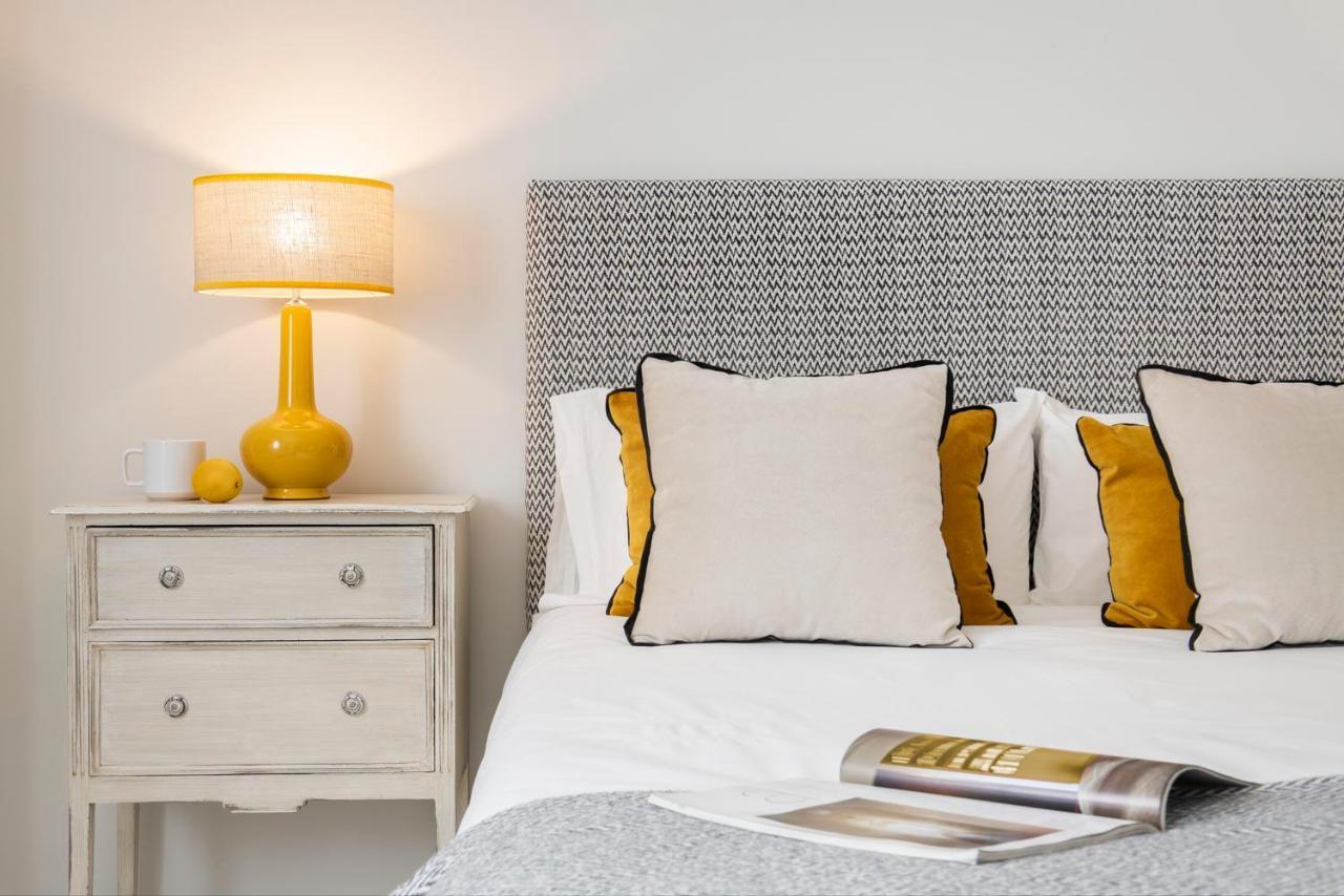 Magno Apartments Ruisenor Sevilla Buitenkant foto