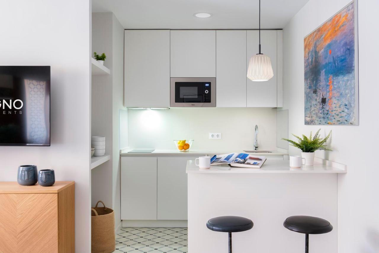Magno Apartments Ruisenor Sevilla Buitenkant foto